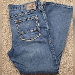 Ariat 40x32 Gulch M4 Boundary relaxed boot cut B# 86 Style 10012136